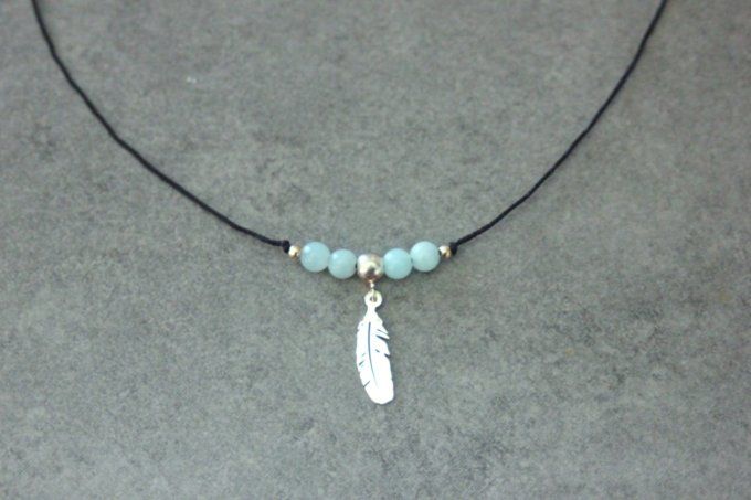 Collier perles amazonite et argent massif pendentif plume