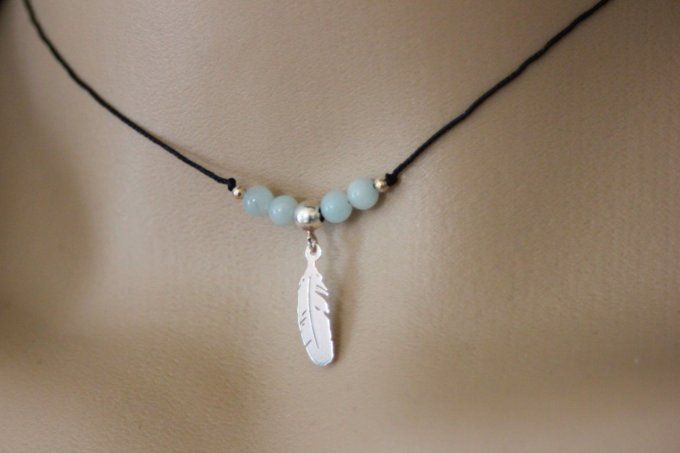 Collier perles amazonite et argent massif pendentif plume