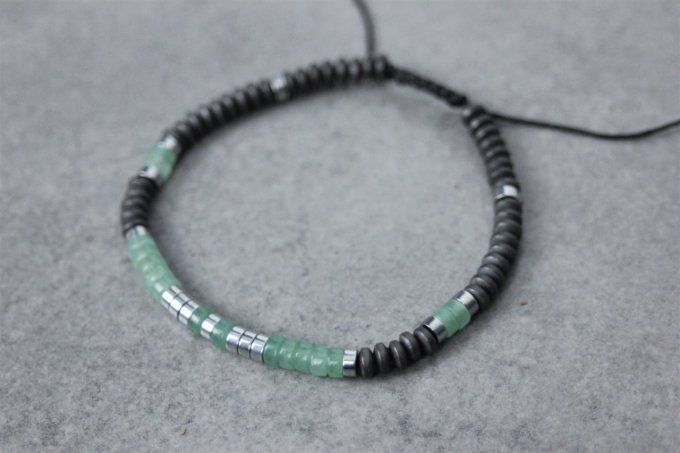 Bracelet perles heishi en jade verte, hématite mat et hématite argentée
