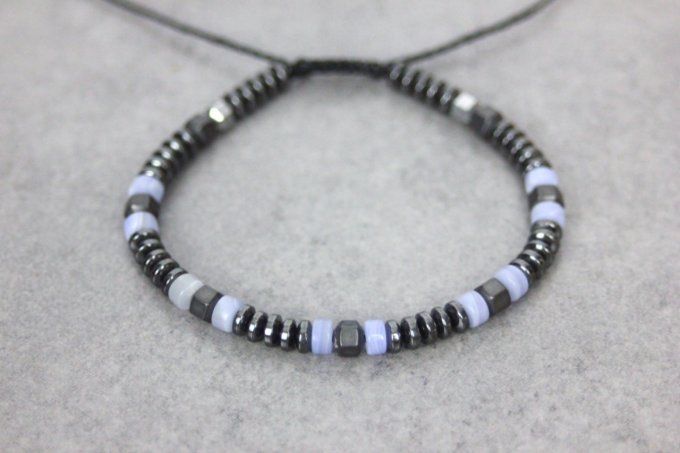 Bracelet perles heishi en calcédoine, hématite et hématite mat