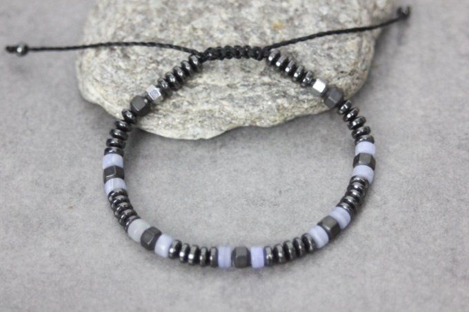 Bracelet perles heishi en calcédoine, hématite et hématite mat