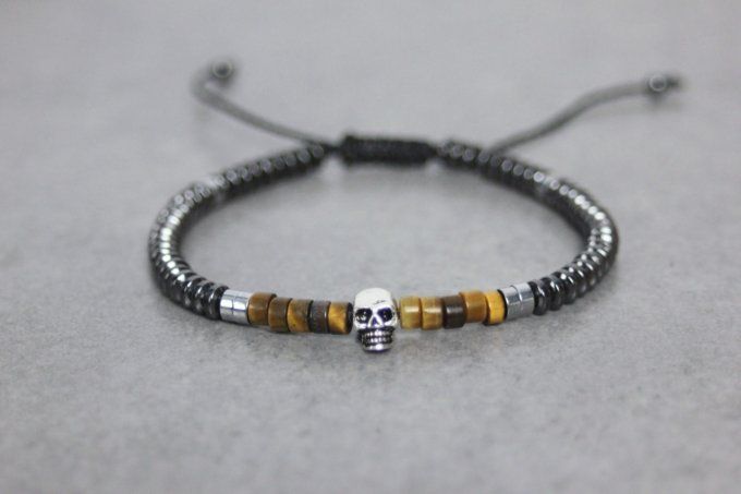 Bracelet perles heishi en oeil de tigre, hématite et tête de mort argent massif