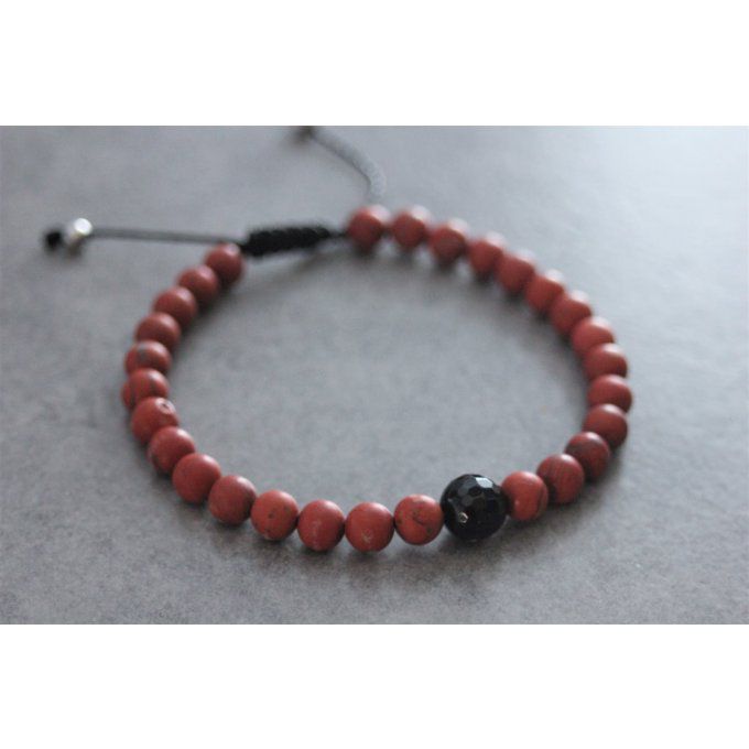Bracelet perles jaspe rouge mat et onyx facettée