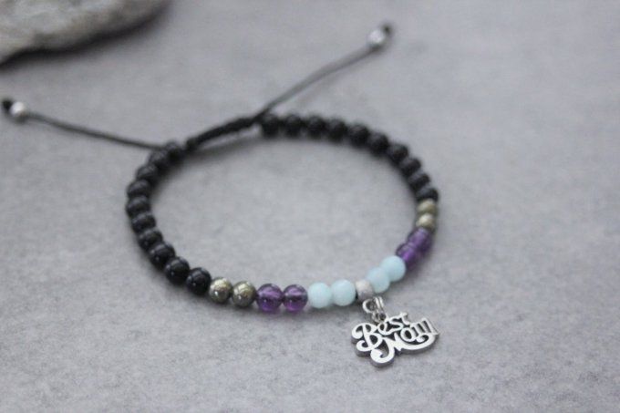 Bracelet perles onyx, améthyste, amazonite, pyrite et breloque Best Mom en acier 