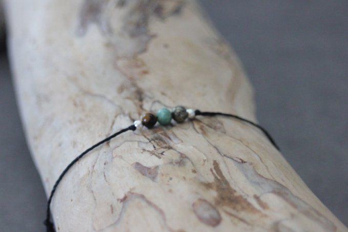 Bracelet cordon 3 perles, pyrite, australian dragon blood jade, lapis lazuli et argent massif