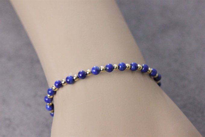 Bracelet perles lapis lazuli et perles plaqué or