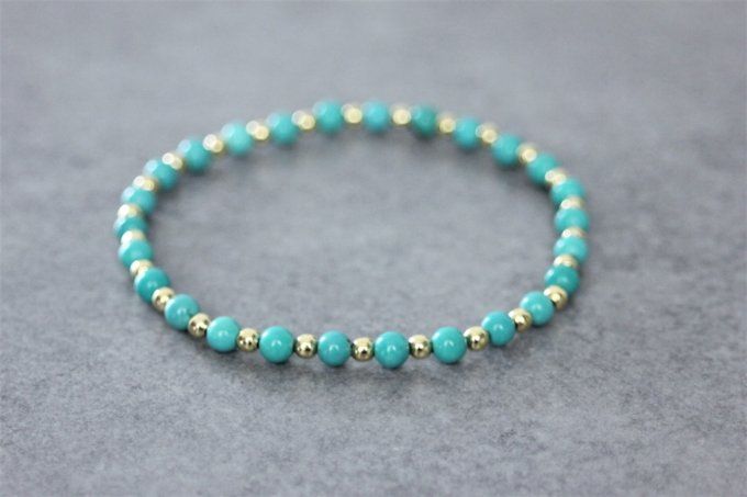 Bracelet perles en turquoise et perles plaqué or