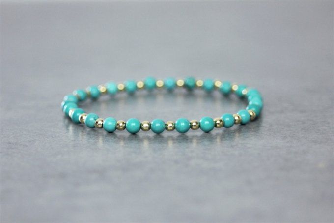 Bracelet perles en turquoise et perles plaqué or