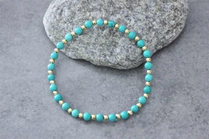Bracelet perles en turquoise et perles plaqué or