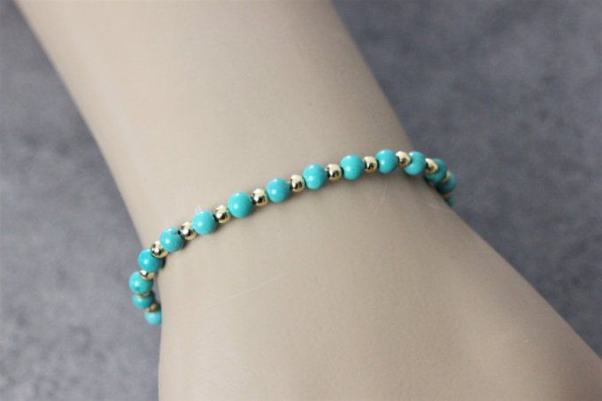 Bracelet perles en turquoise et perles plaqué or