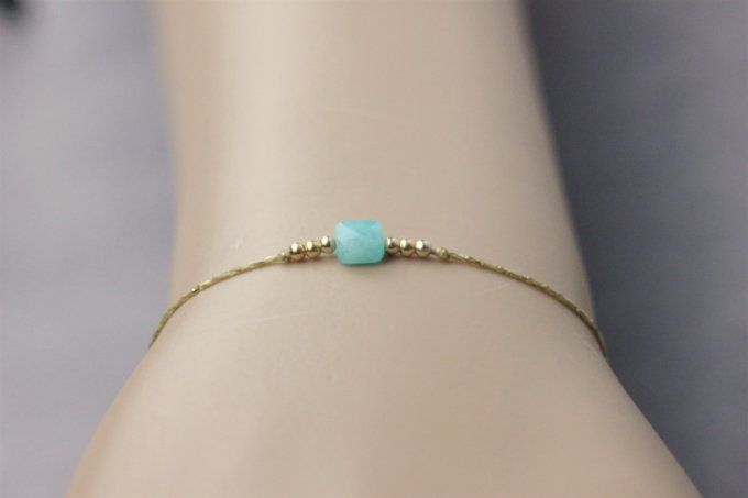 Bracelet cordon perle carré en amazonite et or gold filled