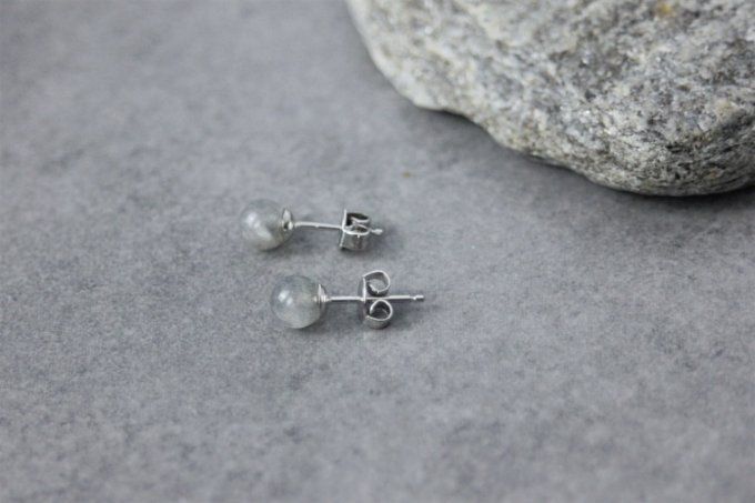 Boucles d'oreilles en labradorite et argent massif