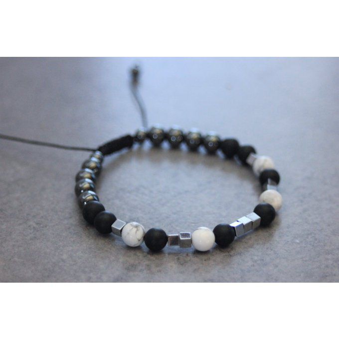 Bracelet perles onyx mat, howlite blanche et hématite