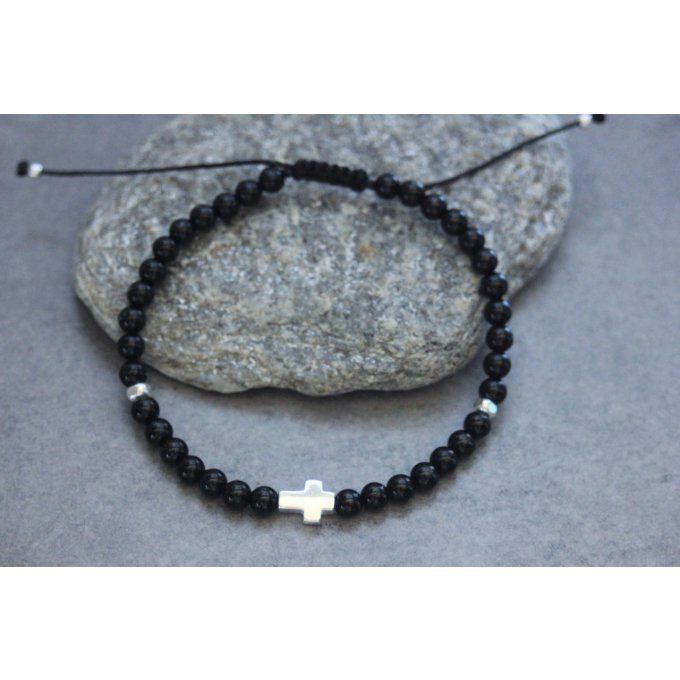 Bracelet perles onyx, perles et croix argent massif 