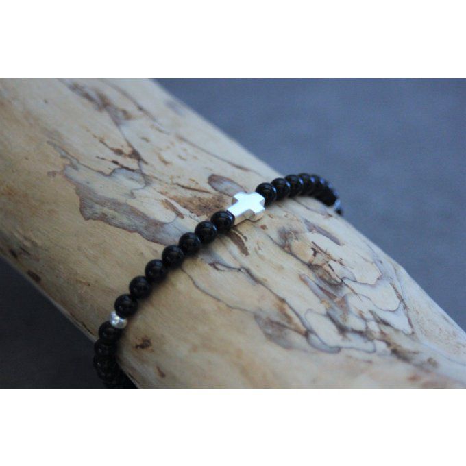 Bracelet perles onyx, perles et croix argent massif 