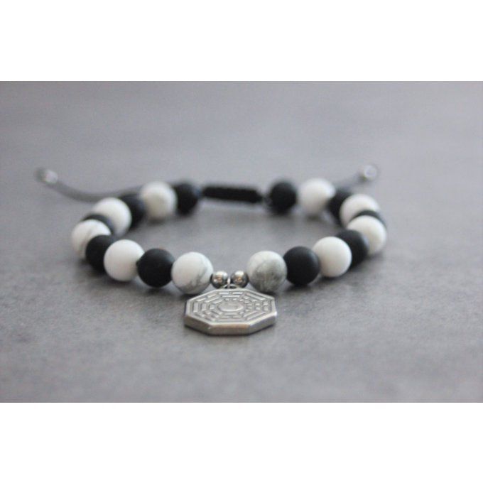 Bracelet perles onyx mat, howlite blanche et breloque yin & yang en acier inoxydable