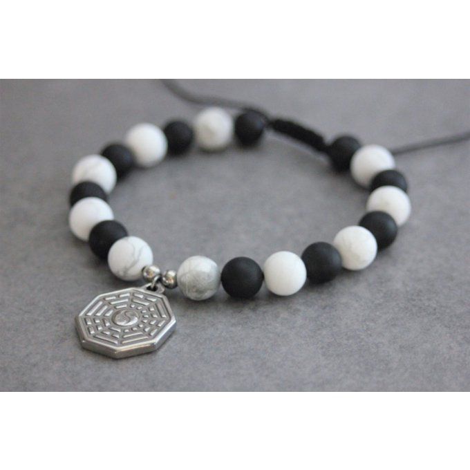 Bracelet perles onyx mat, howlite blanche et breloque yin & yang en acier inoxydable