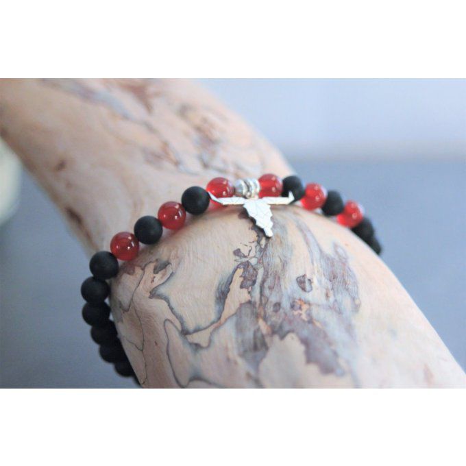 Bracelet perles onyx mat, agate rouge et tête de buffle en argent 925