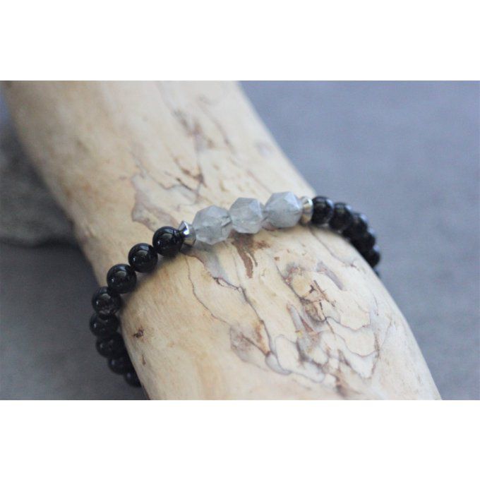 Bracelet en perles onyx mat, quartz gris et acier inoxydable