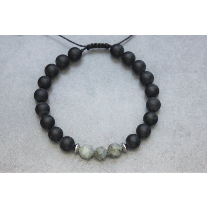 Bracelet en perles onyx mat, labradorite et acier inoxydable