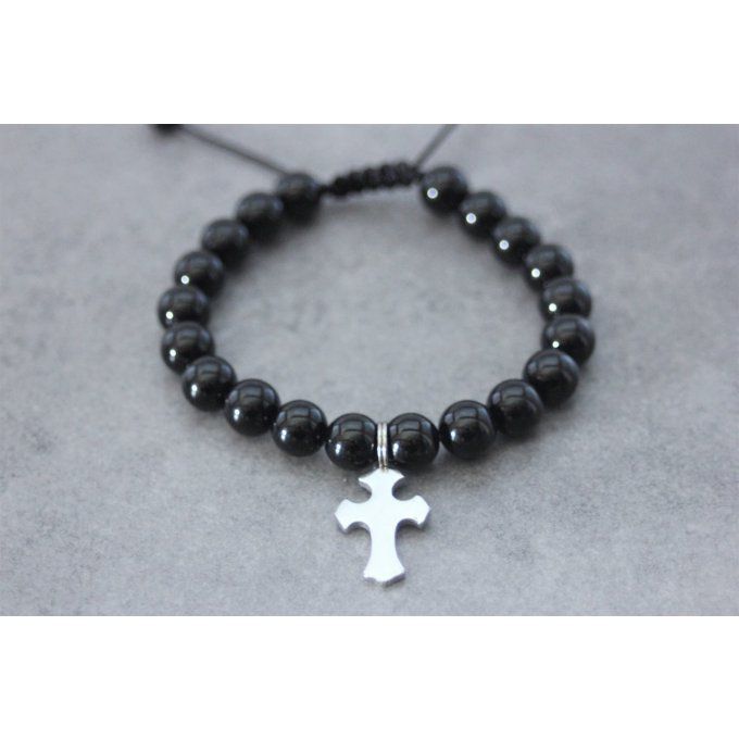 Bracelet perles onyx noires et croix en acier inoxydable
