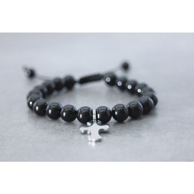 Bracelet perles onyx noires et croix en acier inoxydable